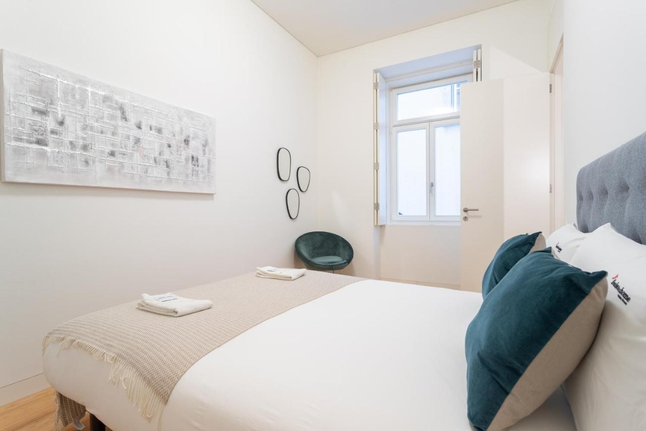 Flh Chiado Trendy Apartment Lisbon Bagian luar foto